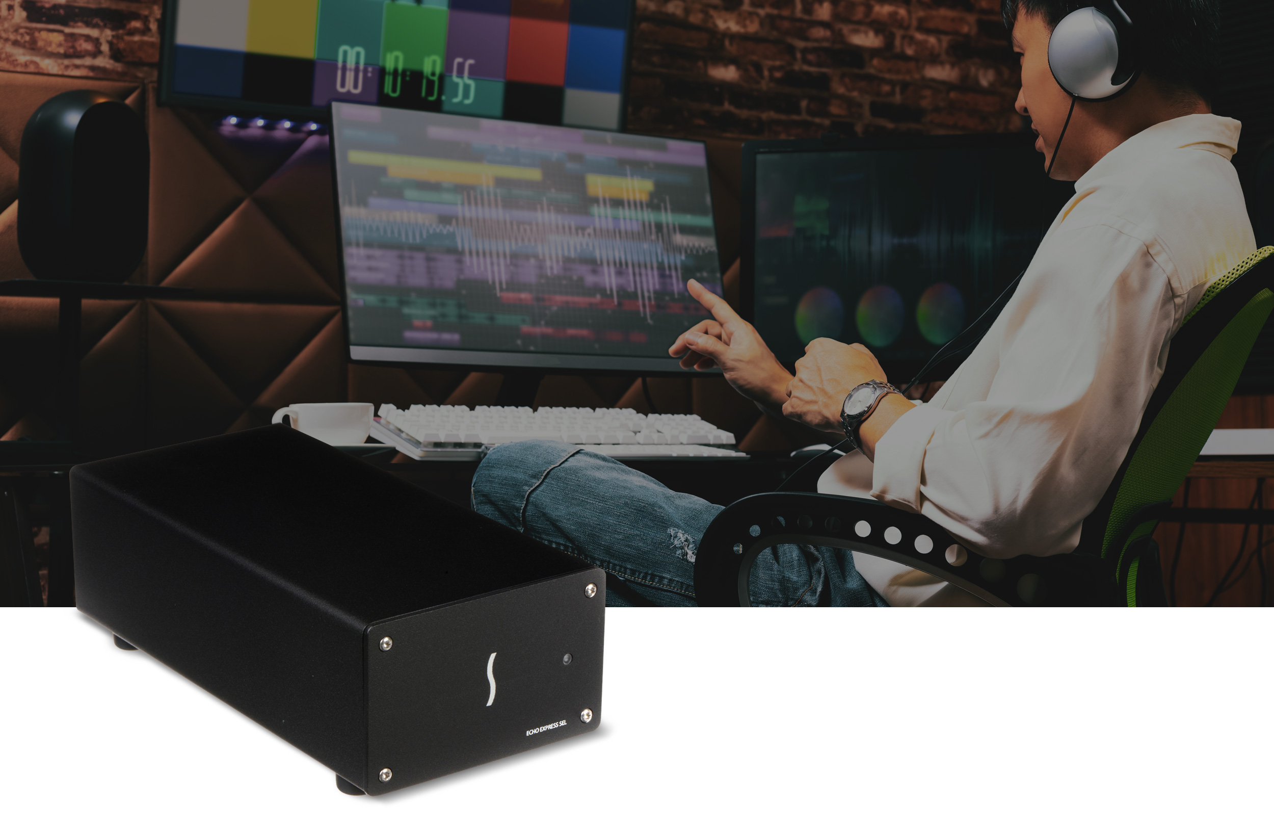 Sonnet Echo Express SEL Thunderbolt Expansion System lifestyle shot.